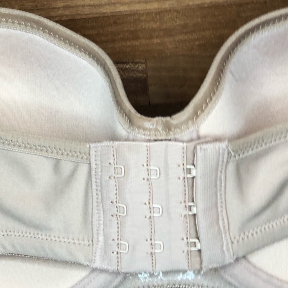 DOMINIQUE SEAMLESS STRAPLESS BRA - Picture 5 of 8